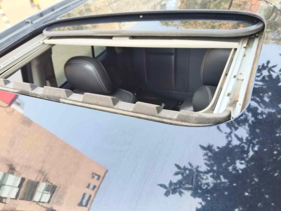 [南昌·赣A] 二手Jeep指南者2014款 2.0L 两驱豪华版