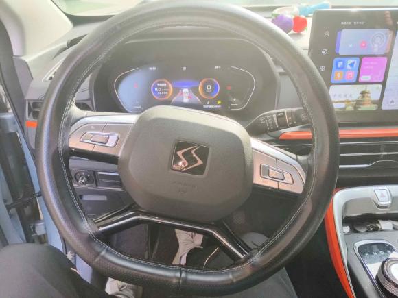 [青岛·鲁D] 二手思皓思皓X62022款 1.5T DCT潮FUN版