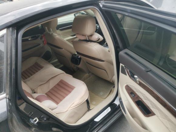 [广州·粤A] 二手广汽传祺传祺GA82016款 320T 行政版