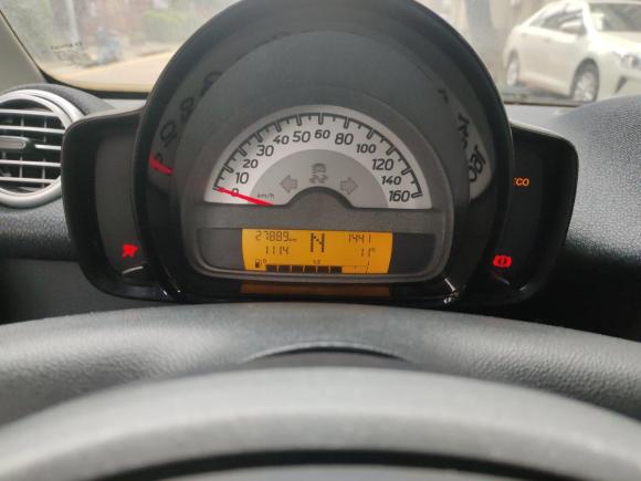 [武汉·鄂A] 二手smartsmart fortwo2012款 1.0 MHD 硬顶标准版