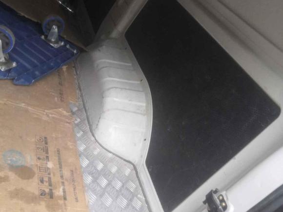 [成都·川A] 二手东风御风御风EM262023款 标准版 41.472kWh 河南锂动