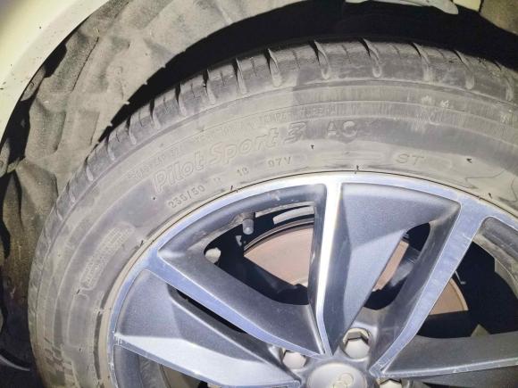 [苏州·苏E] 二手奥迪奥迪Q32018款 30 TFSI 时尚型典藏版