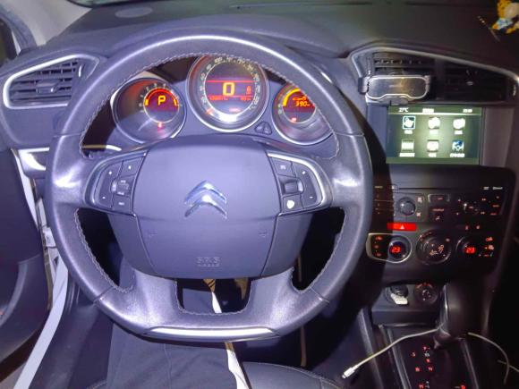 [深圳·粤B] 二手雪铁龙雪铁龙C4L2015款 1.8L 自动尊贵版