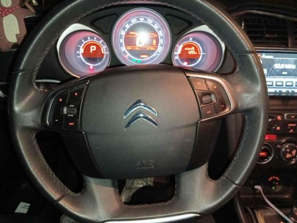 [南京·苏A] 二手雪铁龙雪铁龙C4L2014款 1.8L 智驱版 自动劲智型