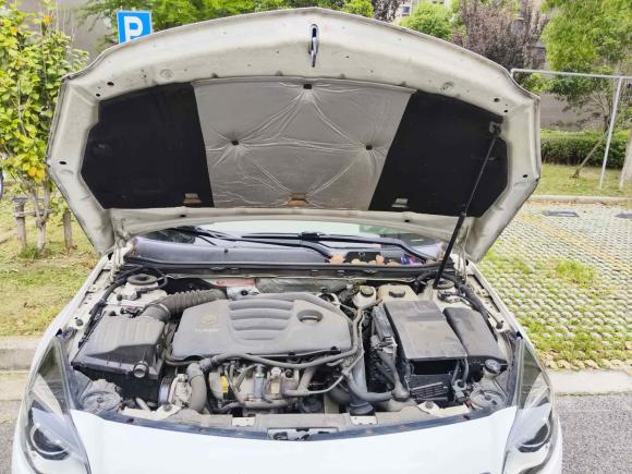 [上海·皖A] 二手别克君威2014款 GS 2.0T 燃情运动版