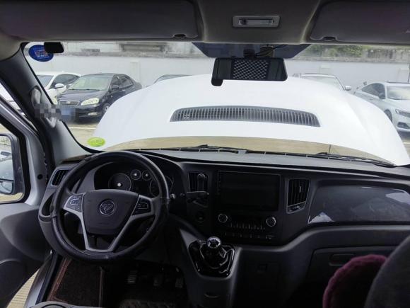 [宁波·浙B] 二手福田图雅诺2021款 2.0T手动通途长轴中顶5/6/7座4F20TC3