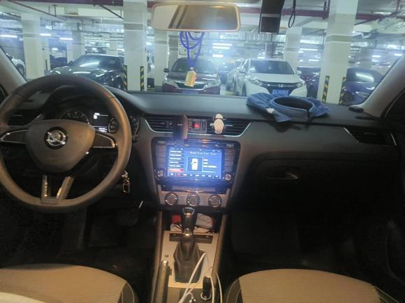 [南京·苏A] 二手斯柯达明锐2017款 1.6L 自动创行版