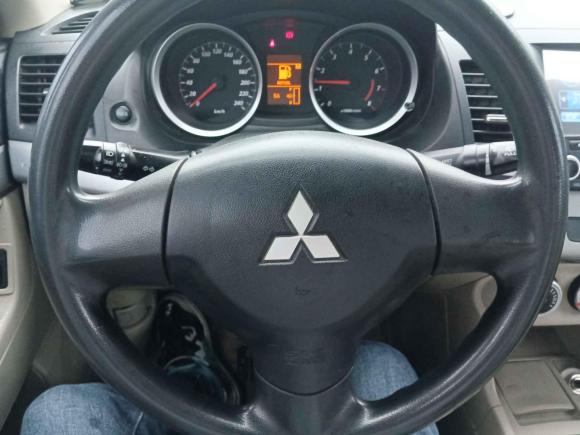 [南京·苏A] 二手三菱翼神2011款 时尚版 1.8L 手动舒适型