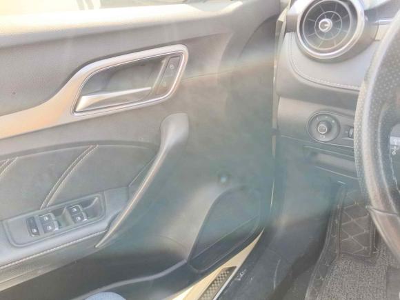 [青岛·鲁B] 二手名爵MG62017款 20T 自动豪华智联版 国V