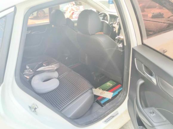 [济南·鲁A] 二手荣威荣威i62020款 PLUS 1.6L CVT 4G互联荣耀全息版