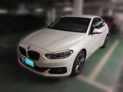 [南昌·赣A] 宝马宝马1系2019款 118i 时尚型