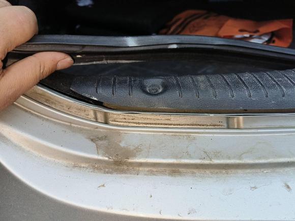 [成都·川A] 二手现代瑞纳2010款 三厢 1.4L 自动时尚型GT