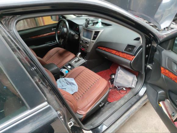 [义乌·浙G] 二手斯巴鲁傲虎2011款 2.5i豪华版