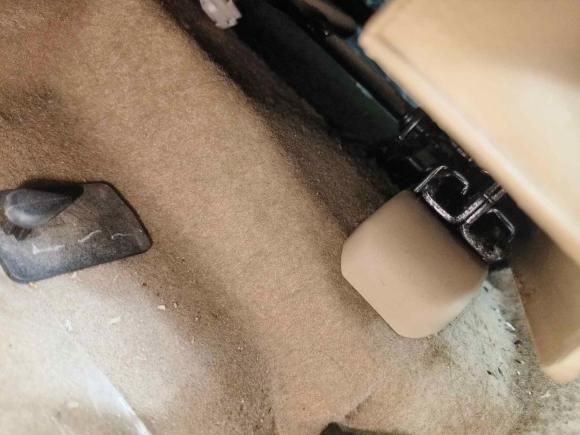 [西安·陕A] 二手别克凯越2013款 1.5L 自动经典型