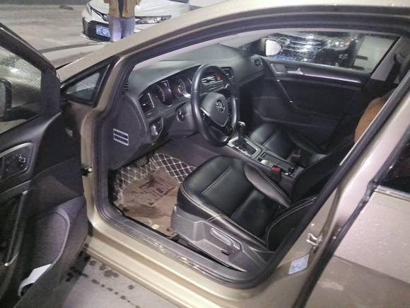 [上海·沪C] 二手大众高尔夫2015款 1.4TSI 自动舒适型