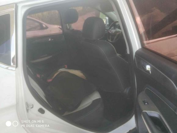 [台州·贵G] 二手长安长安CS352017款 1.6L 手动豪华型