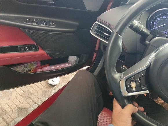 [苏州·苏E] 二手捷豹捷豹XE2015款 2.0T 200PS R-Sport