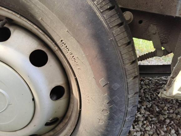 [常州·苏D] 二手上汽大通MAXUS新途V802016款 2.5T 手动傲运通国IV长轴高顶7座