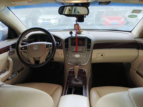 [南京·苏A] 二手别克林荫大道2010款 3.0 豪华版