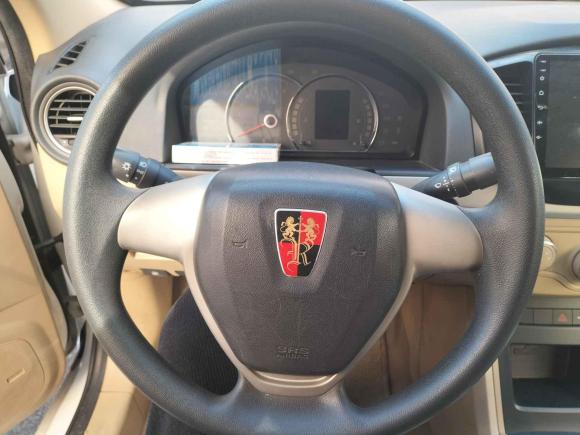 [青岛·鲁B] 二手荣威荣威3502015款 1.5L 自动豪华天窗版