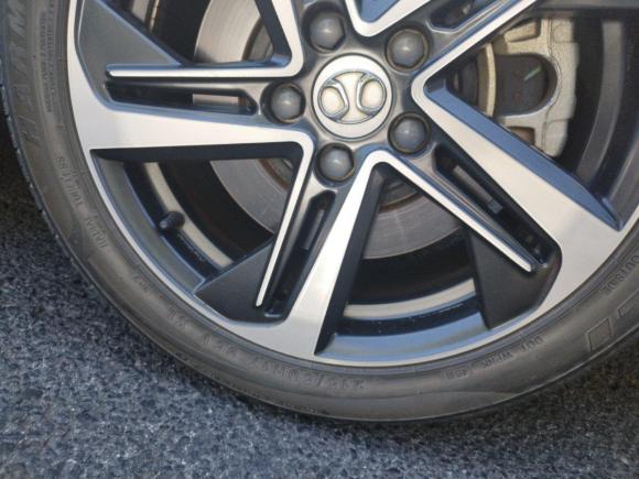 [苏州·苏E] 二手北汽绅宝北汽新能源EU52018款 R500 智风版