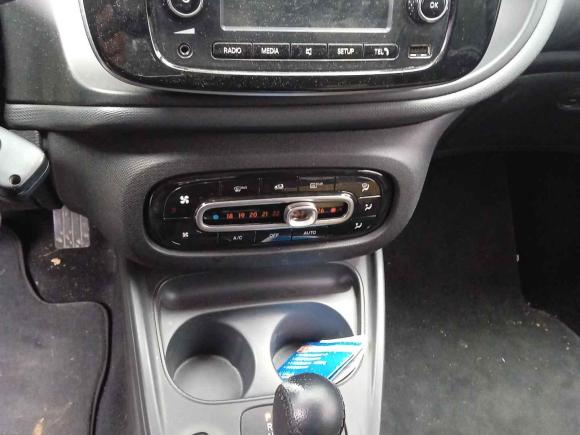 [南京·苏A] 二手smartsmart fortwo2015款 1.0L 52千瓦硬顶灵动版