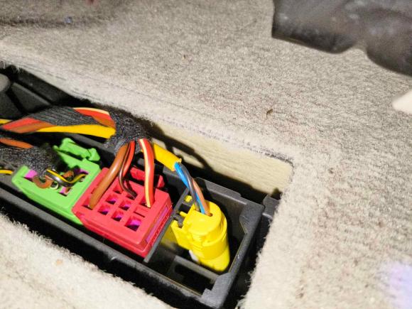 [成都·川A] 二手奥迪奥迪A6L2010款 2.4L 舒适型