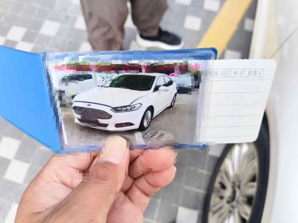 [苏州·苏E] 二手福特蒙迪欧2013款 2.0L GTDi200时尚型