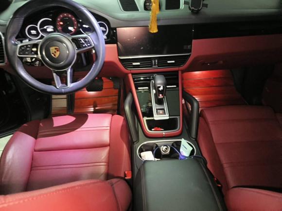 [深圳·粤B] 二手保时捷Cayenne2022款 Cayenne 3.0T 铂金版