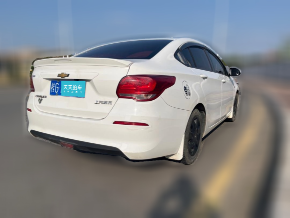 [广州·桂G] 二手雪佛兰科沃兹2018款 320 自动欣享天窗版