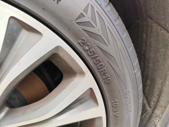 [上海·沪A] 二手比亚迪宋Pro新能源2019款 DM 1.5T 四驱性能版豪华型