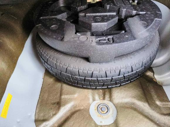 [南通·苏F] 二手别克凯越2013款 1.5L 自动经典型