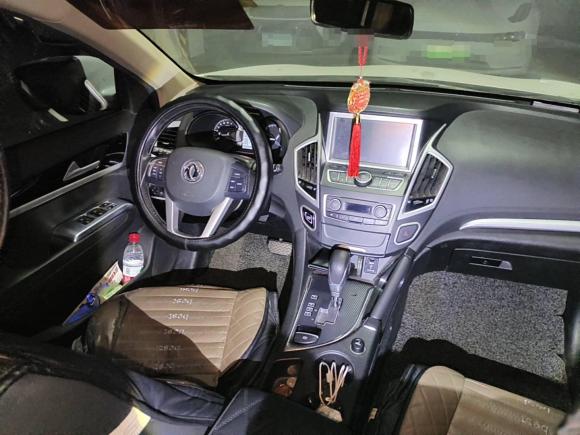 [济南·鲁A] 二手东风风神东风风神AX72015款 2.0L 自动智逸型