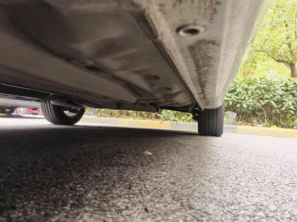 [上海·沪A] 二手别克凯越2013款 1.5L 自动尊享型