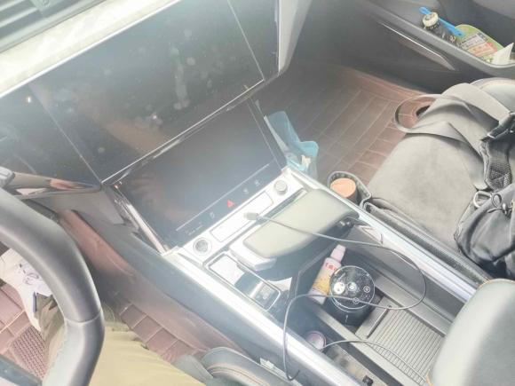 [成都·川C] 二手奥迪奥迪e-tron2021款 50 quattro 臻选型