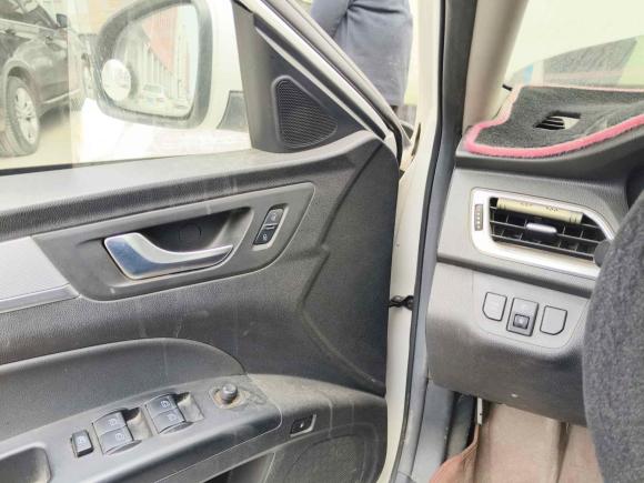 [青岛·鲁B] 二手奔腾奔腾B302016款 1.6L 手动舒适型