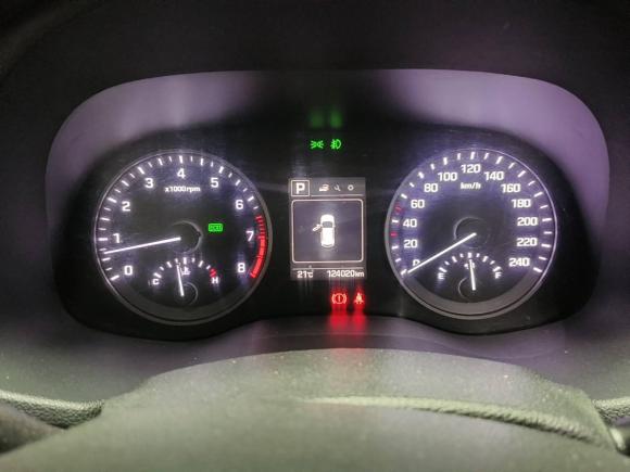 [温州·浙C] 二手现代途胜2015款 1.6T 双离合两驱智能型