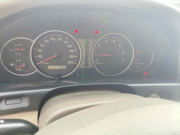 [南昌·赣M] 二手丰田兰德酷路泽2005款 4.5L 自动GX