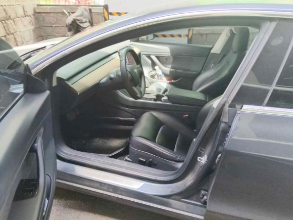 [青岛·鲁B] 二手特斯拉Model 32020款 标准续航后驱升级版