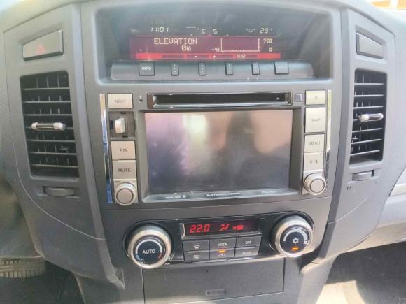 [广州·粤A] 二手三菱帕杰罗2014款 3.0L 精英超越版