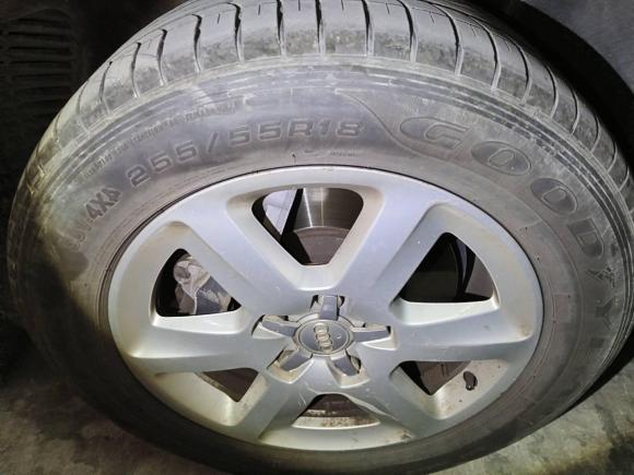 [济南·鲁A] 二手奥迪奥迪Q72012款 3.0 TFSI 技术型(200kW)