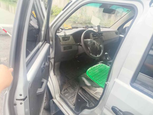 [杭州·浙D] 二手金杯小海狮X302023款 1.5L 超享型客车5/6/7座无空调版SWC15M