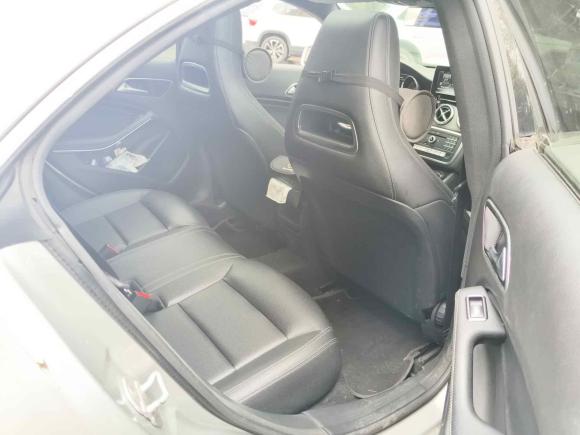 [上海·沪N] 二手奔驰奔驰CLA2017款 CLA 200 时尚型