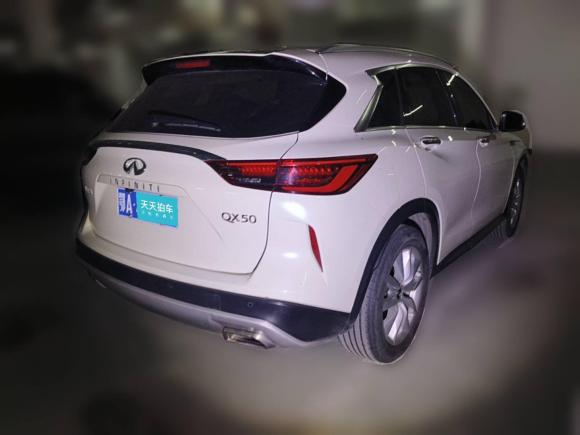 [武汉·鄂A] 二手英菲尼迪英菲尼迪QX502018款 2.0T 两驱时尚版