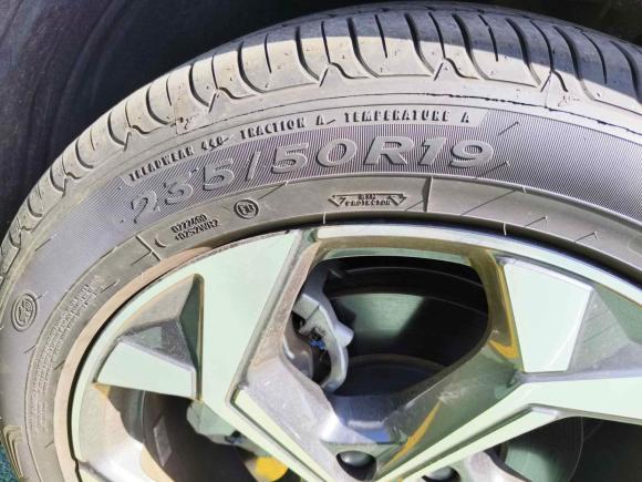 [上海·沪J] 二手吉利汽车博越L2023款 2.0TD DCT旗舰型