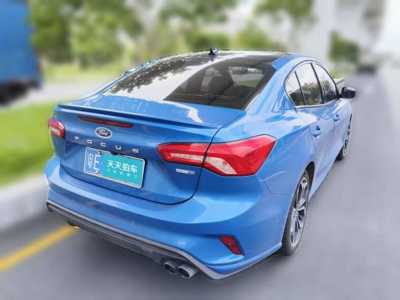 [深圳·粤E] 二手福特福克斯2019款 三厢 EcoBoost 180 自动ST Line
