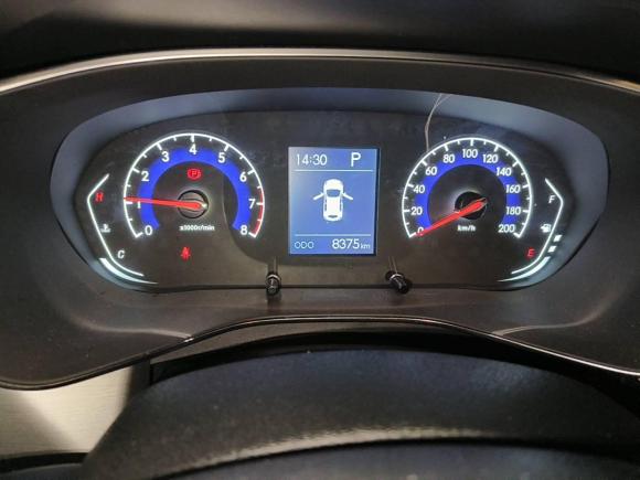 [无锡·苏B] 二手北京汽车北京X32021款 1.5T CVT荣耀版