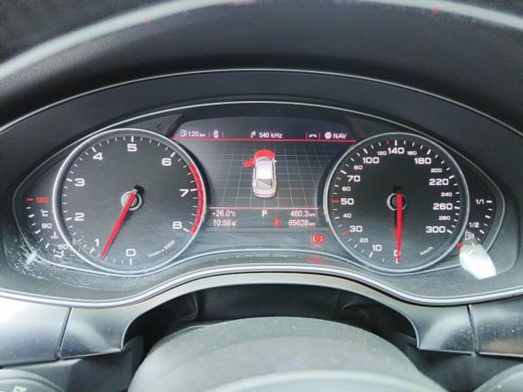 [上海·粤M] 二手奥迪奥迪A72012款 3.0TFSI quattro舒适型