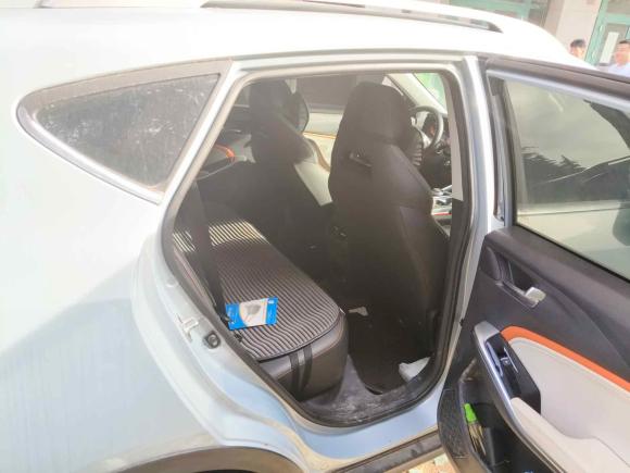 [青岛·鲁D] 二手思皓思皓X62022款 1.5T DCT潮FUN版