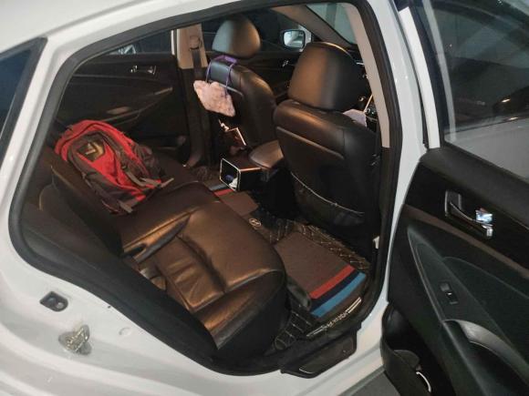 [无锡·苏B] 二手现代索纳塔2013款 2.0L 自动豪华版